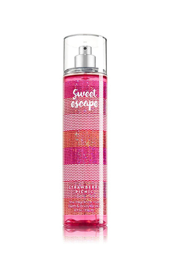 Bath and Body Works Fine Fragrance Mist Sweet Escape Strawberry Picnic 8 Ounce Full Size