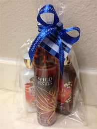 Bath & Body Works Wild Madagascar Vanilla Lotion, Gel and Mist Set (Full-Sizes)